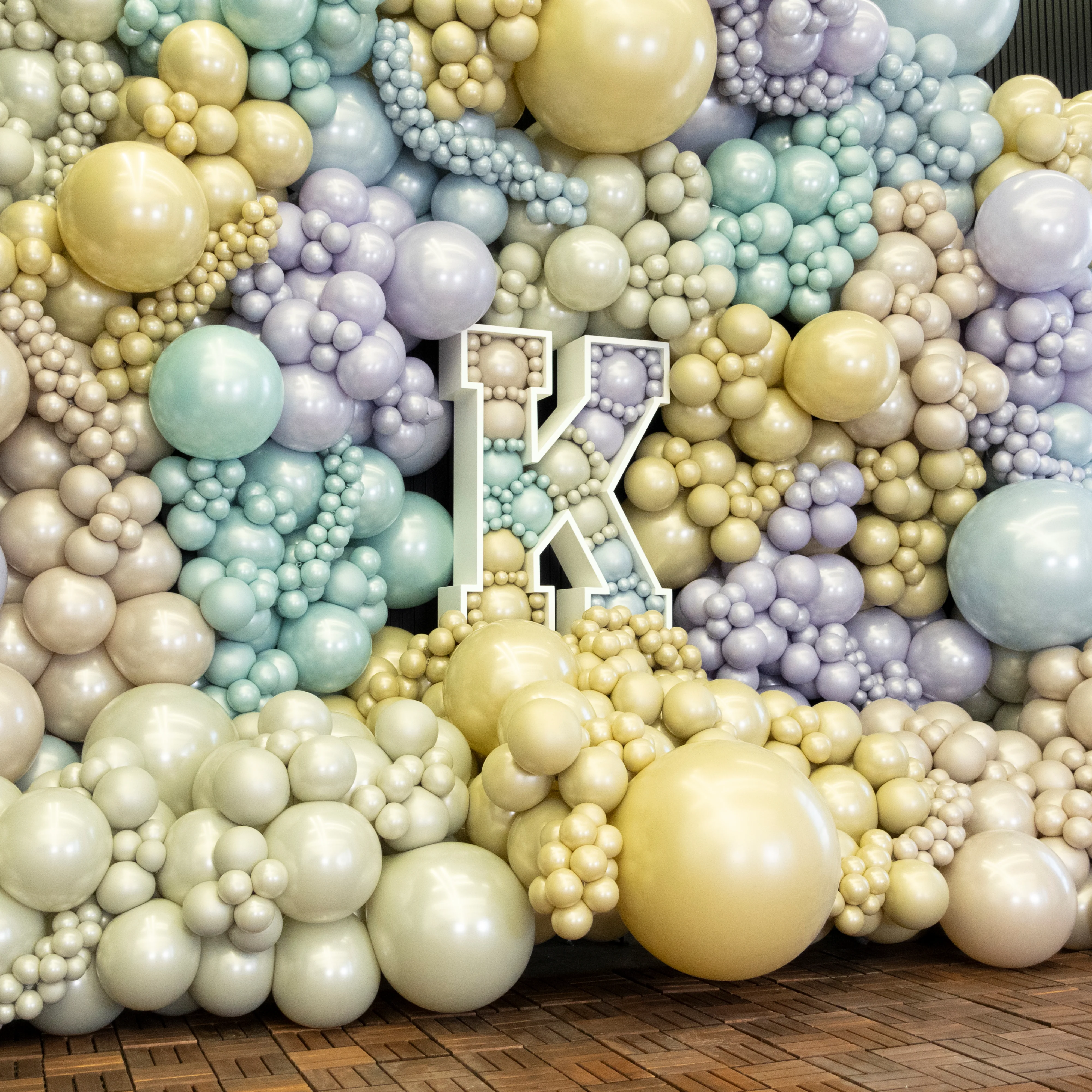 12" Kalisan Brand Latex Balloons Aura Ice Mint (50 Per Bag) - Image 24
