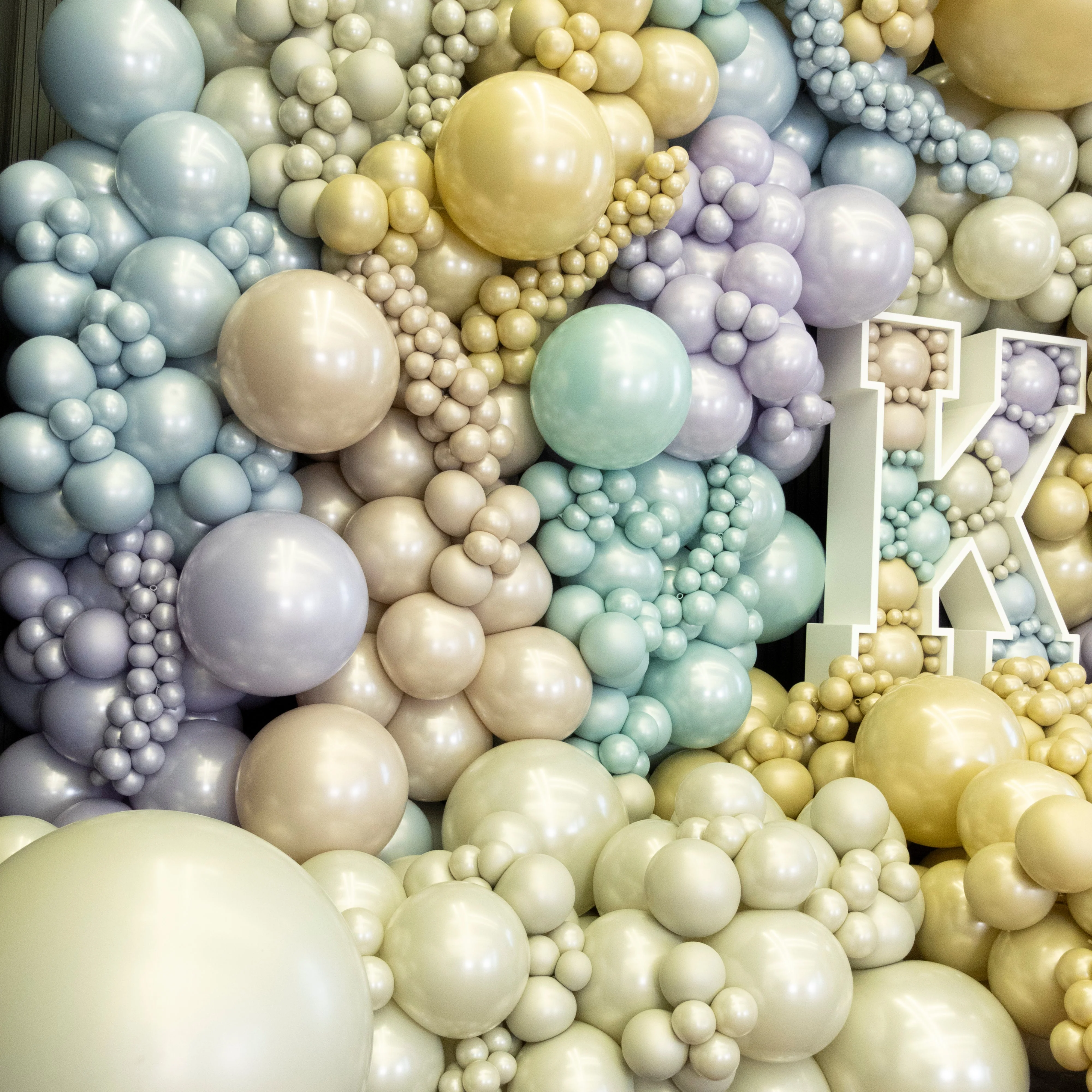 18" Kalisan Brand Latex Balloons Aura Ice Mint (25 Per Bag) - Image 26