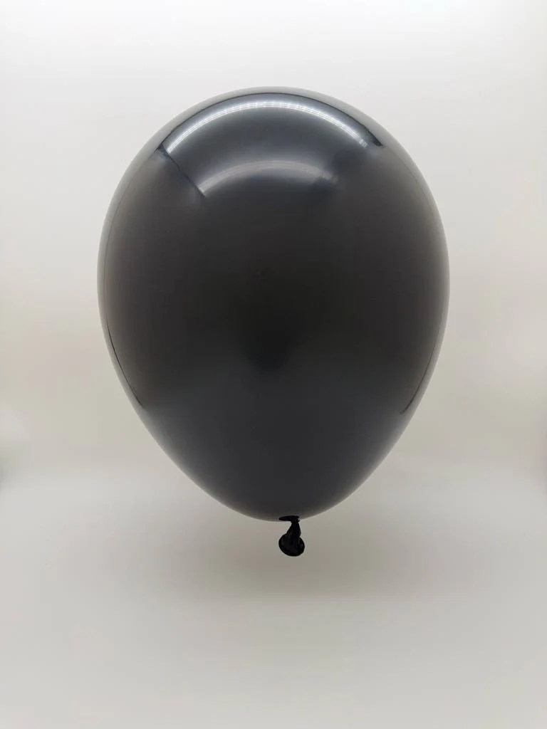 23'' Balloonia Latex Balloons Professional Line Standard Black (5 Per Bag) - Image 2