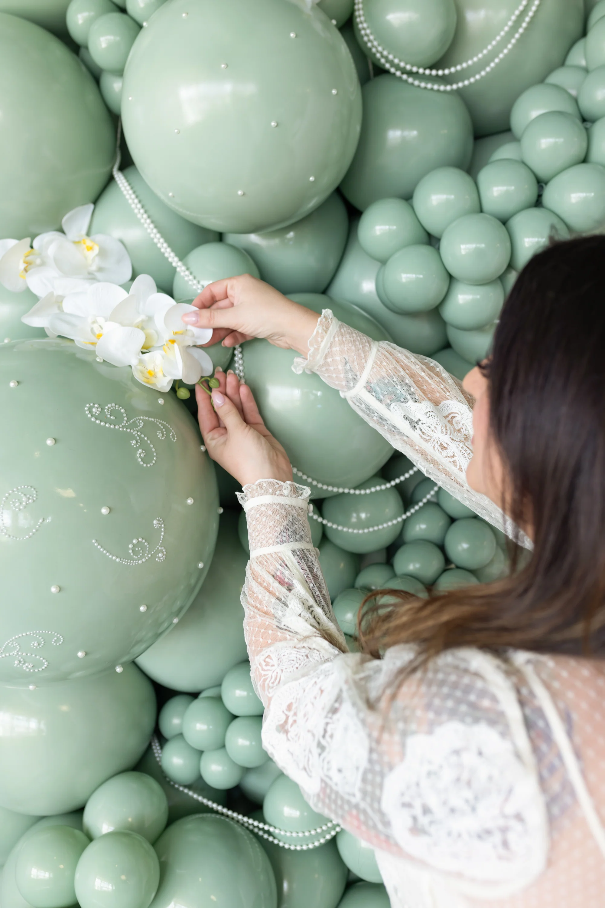 24" Meadow Pearl Eucalyptus Tuftex Latex Balloons Designer Balloons (3 Per Bag) - Image 7