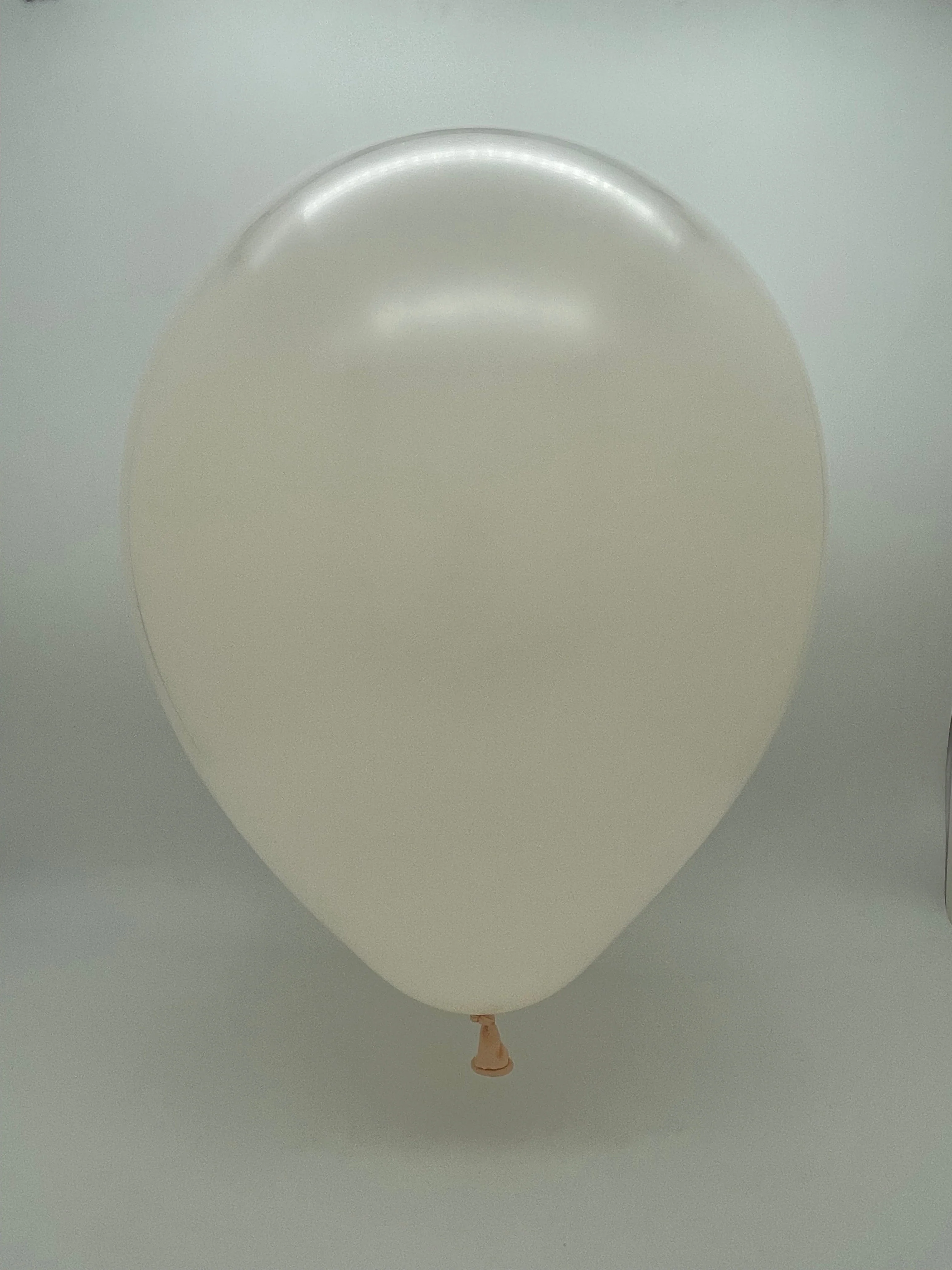 260K Nozzle Up Kalisan Twisting Latex Balloons Standard Macaron Pale Salmon (50 Per Bag) - Image 2