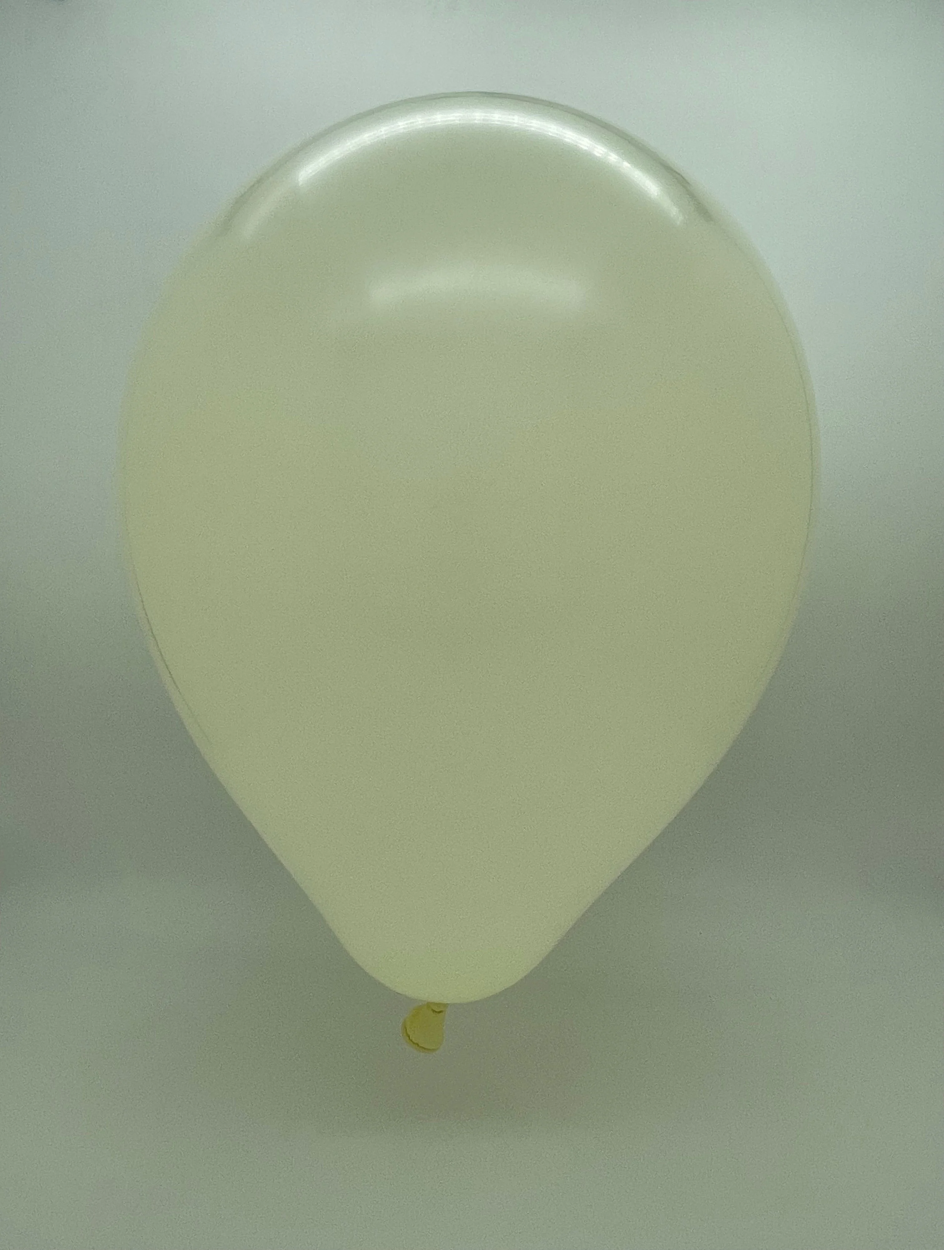 360K Nozzle Up Kalisan Twisting Latex Balloons Standard Macaron Pale Yellow (50 Per Bag) - Image 2