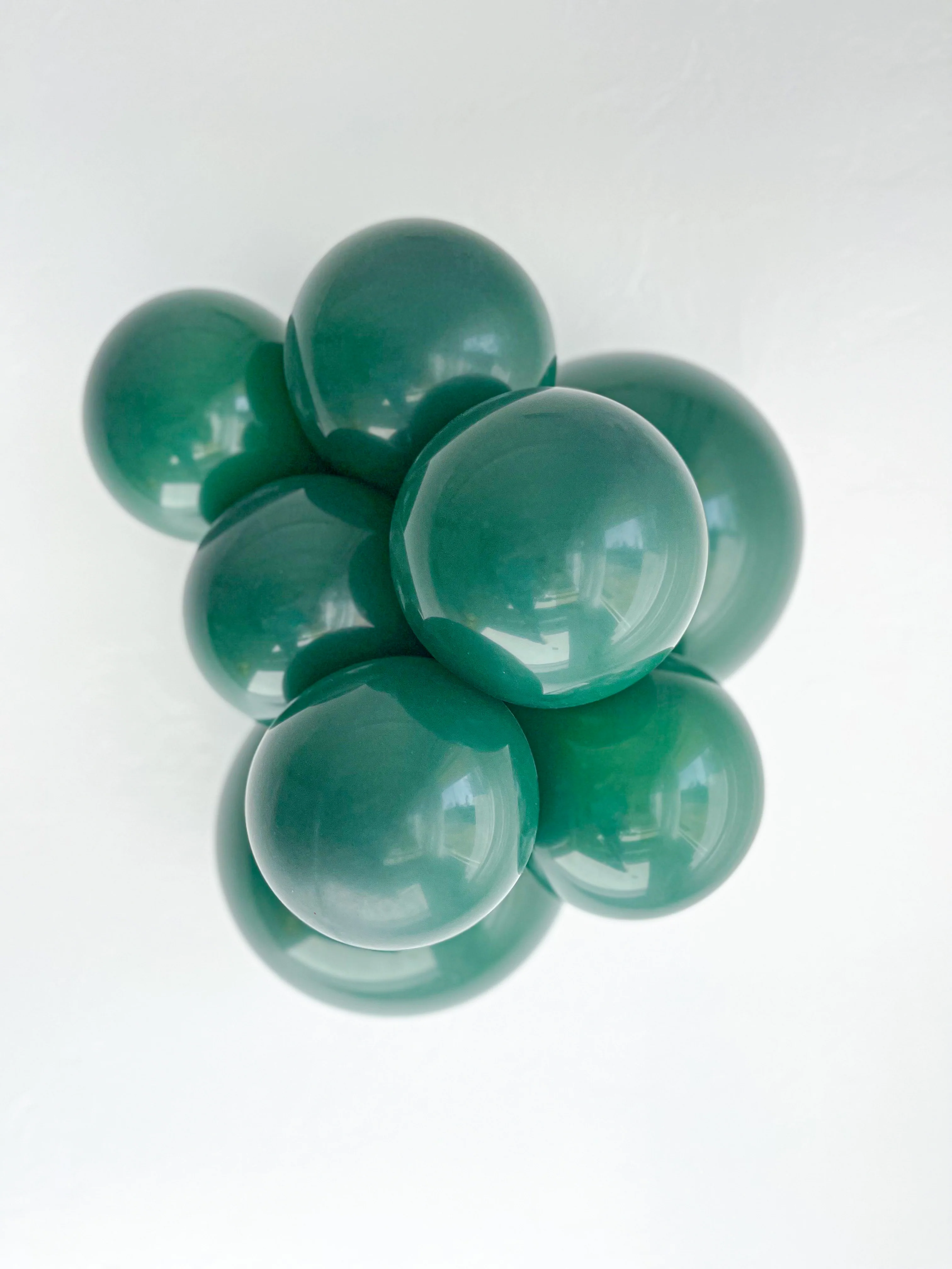 36" Emerald Tuftex Crystal/Jewel Latex Balloons (2 Per Bag) - Image 3