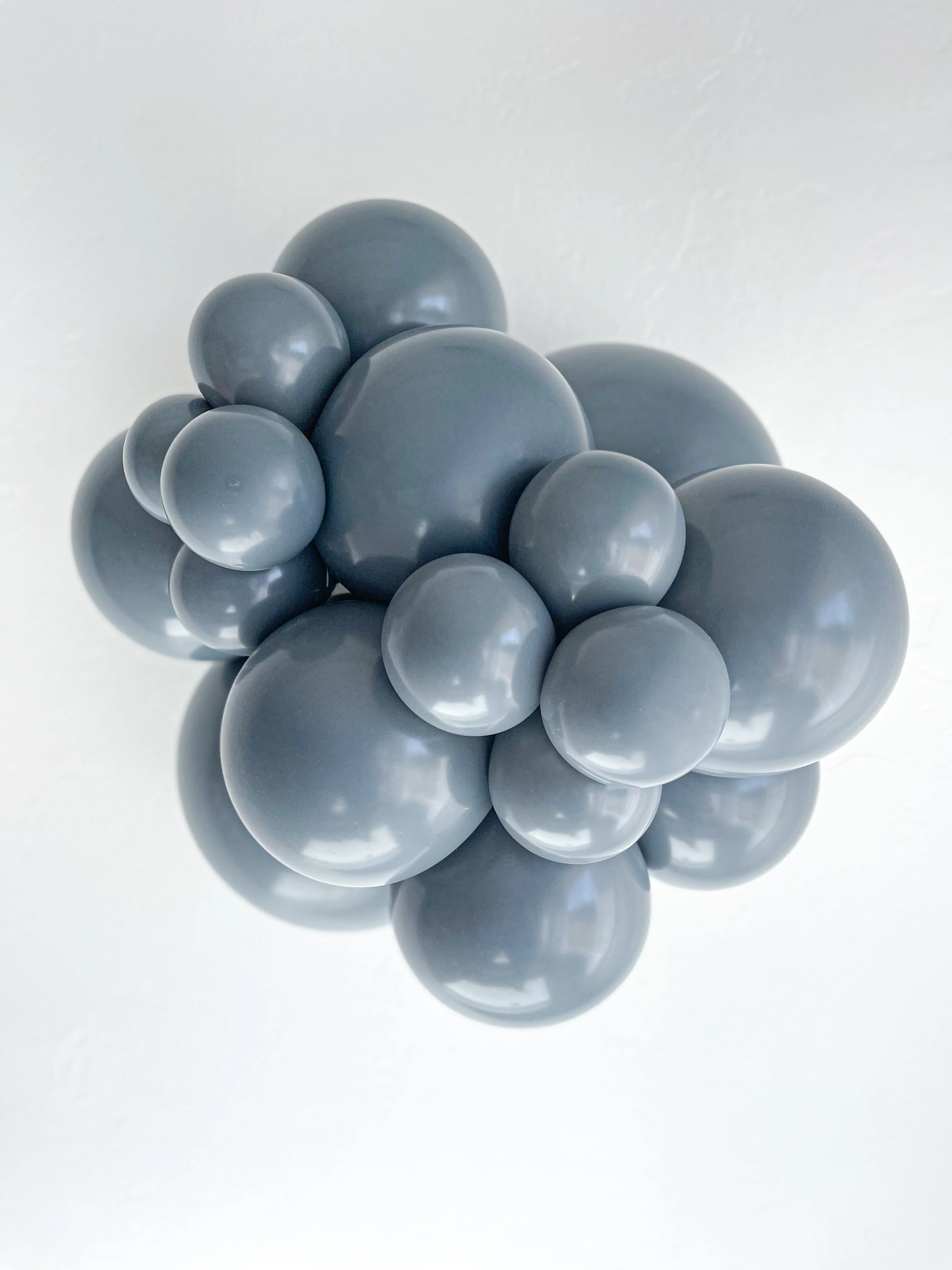 5 Inch Tuftex Latex Balloons Designer Balloons (50 Per Bag) Gray Smoke - Image 3