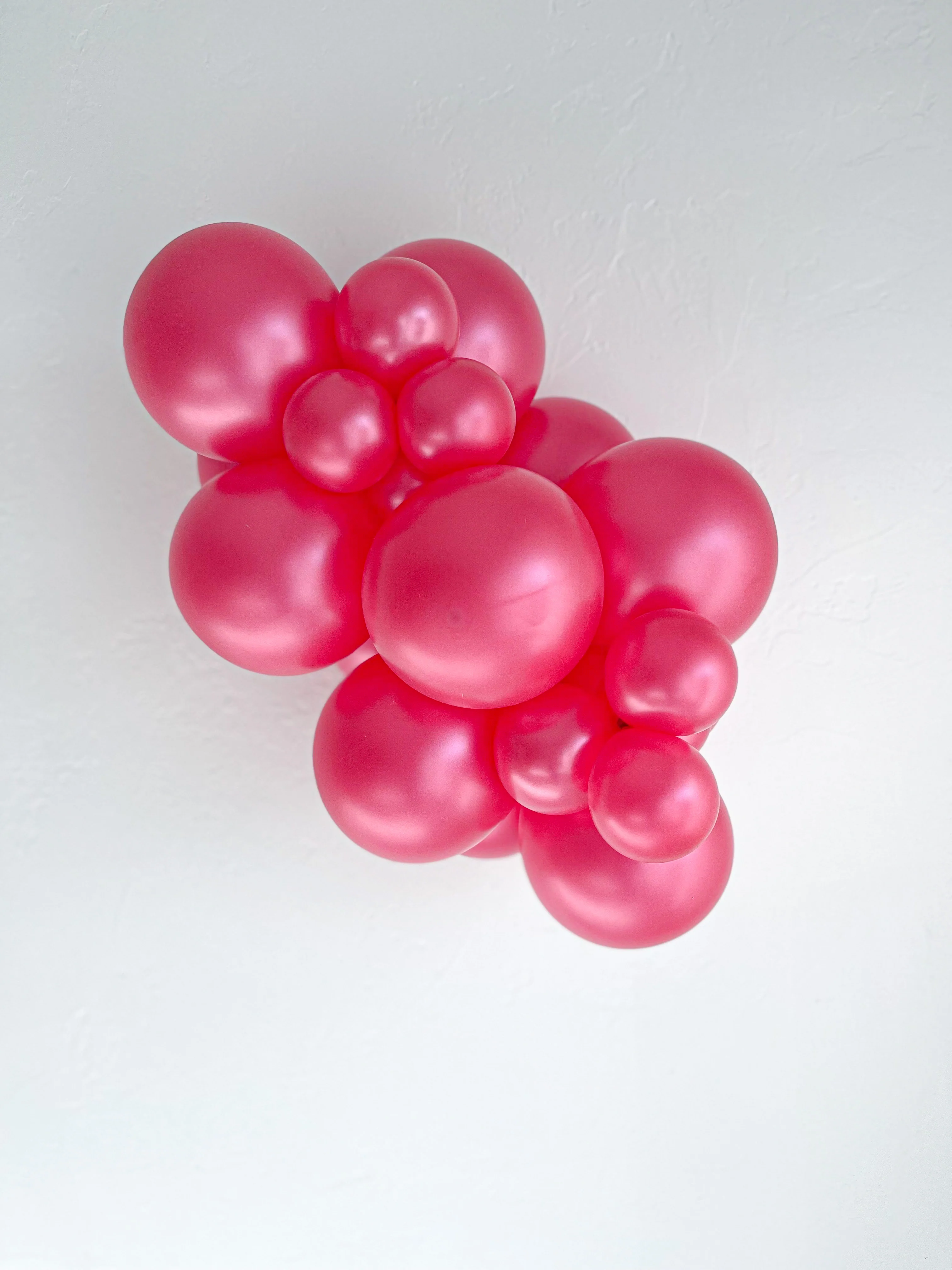 5" Tuftex Latex Balloons (50 Per Bag) Pearl Metallic Fuchsia - Image 3