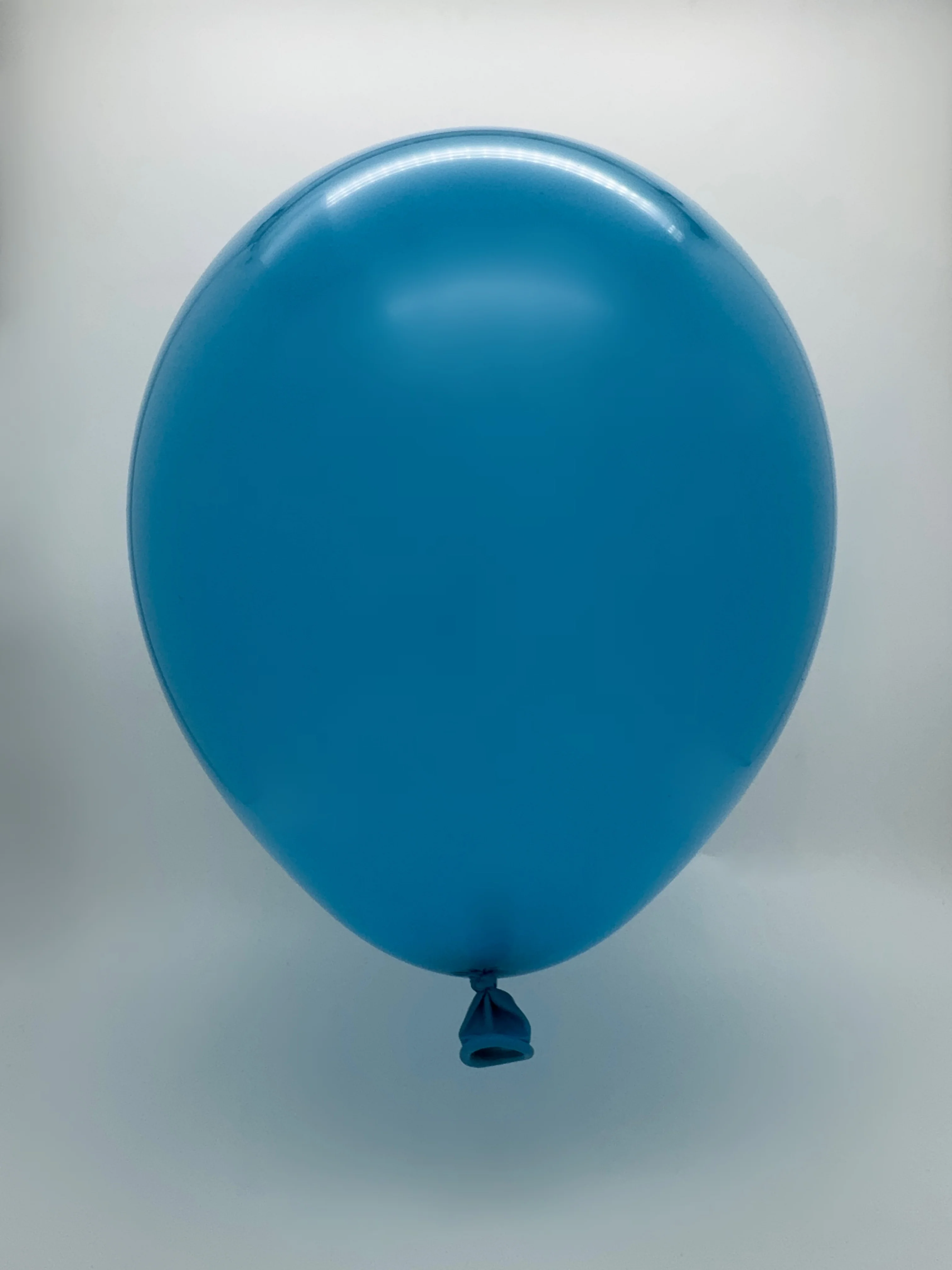 18" Standard Ocean Blue (Caribbean Blue) Decomex Latex Balloons (25 Per Bag) - Image 2